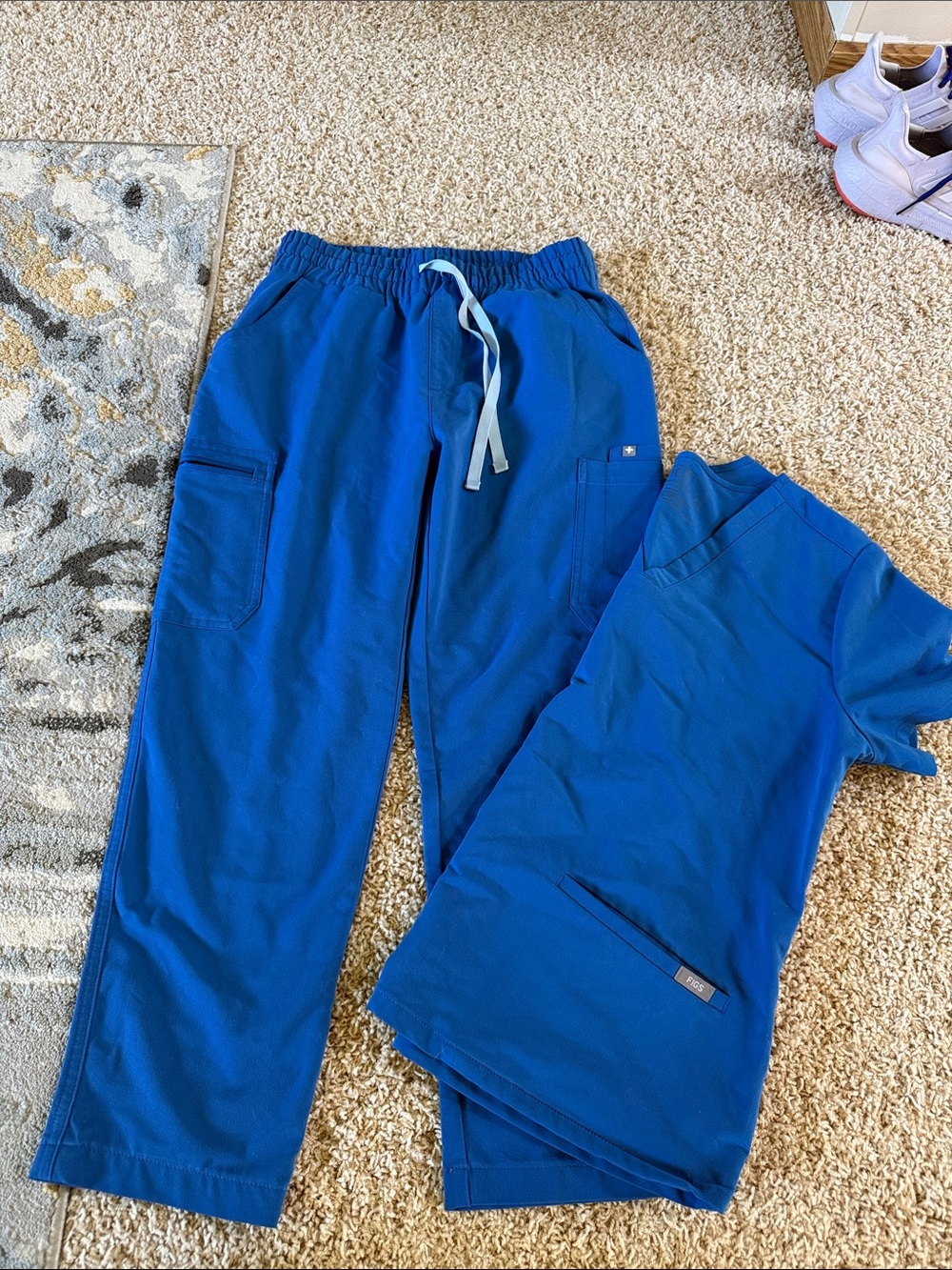 FIGS Royal Blue Scrub set
